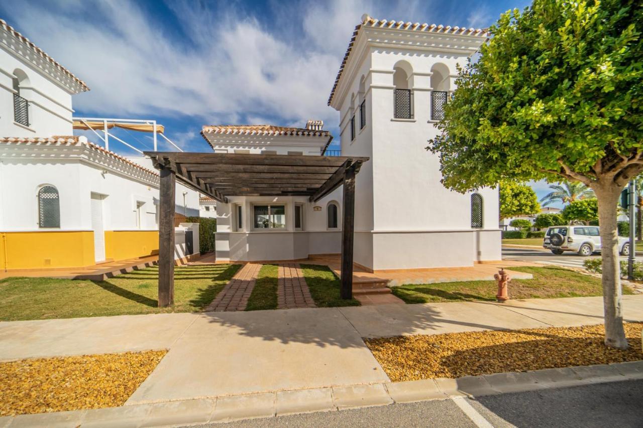 Villa Mit Privatem Pool, Zentrumsnah Roldán Exterior photo
